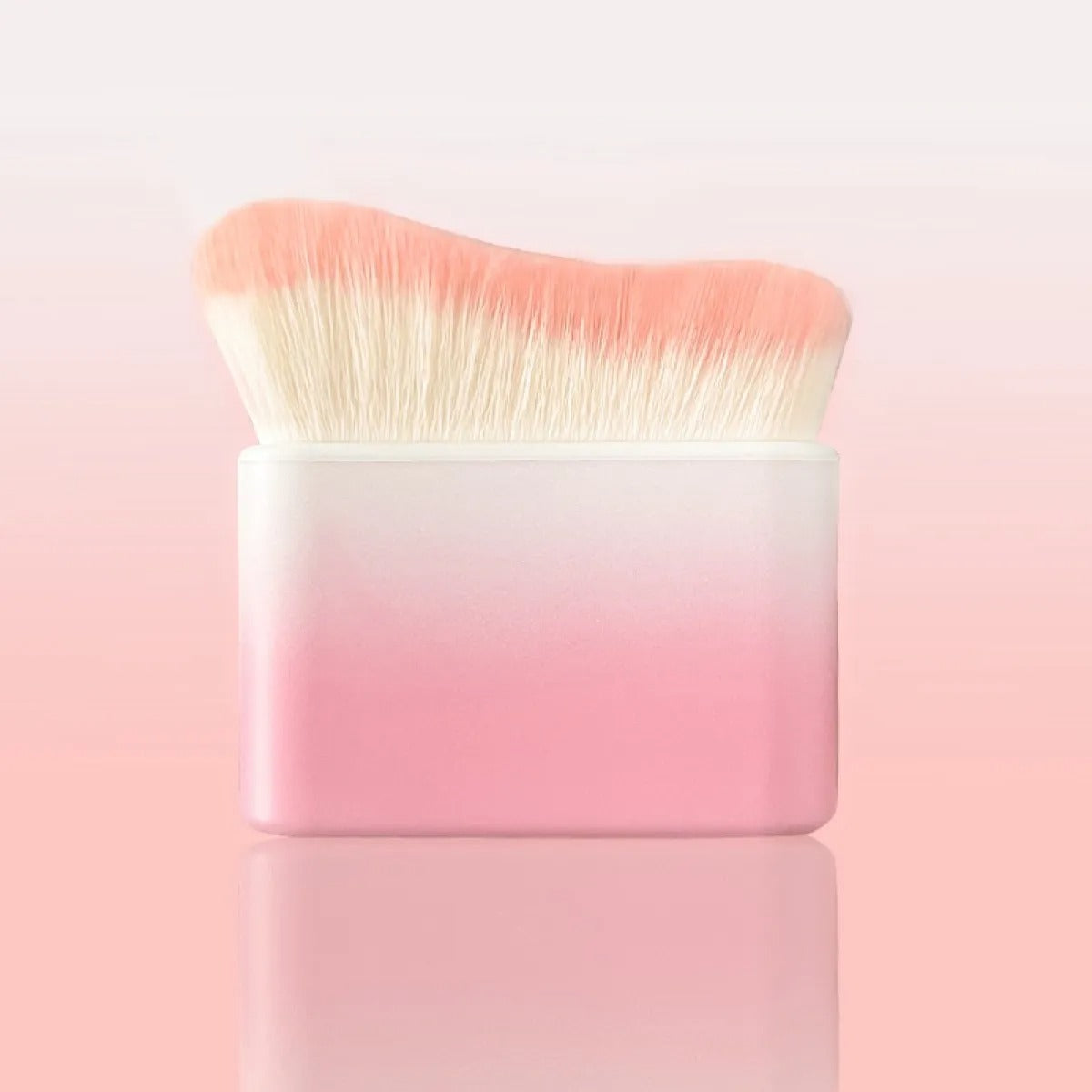 Large Wave Foundation Makeup Brush